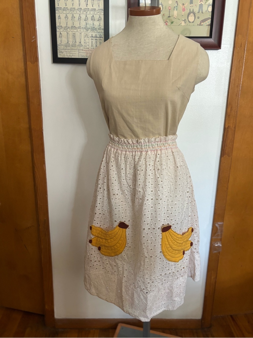 FARM RIO: *NWD Cotton-Blend Eyelet Lace Banana Pocket Skirt SZ.4 (WHITE/YELLOW)